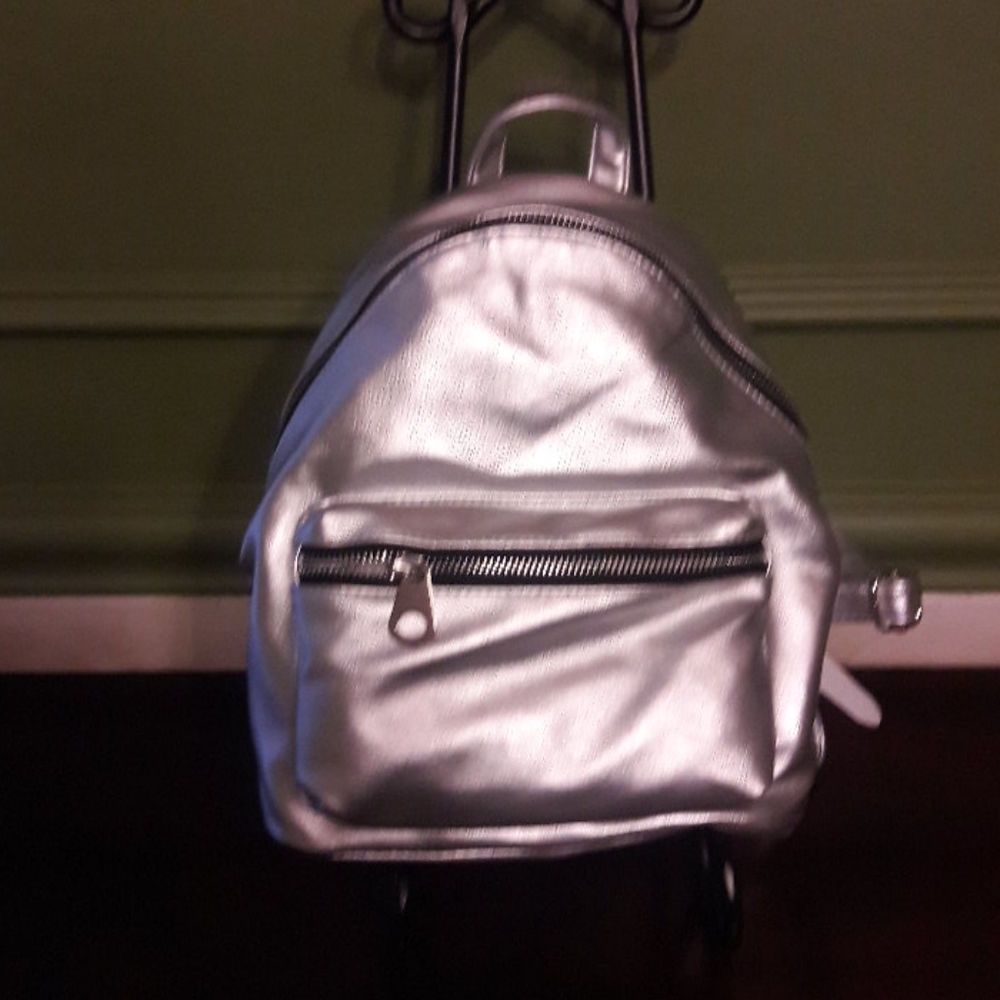 COPY - Backpack